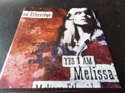 Melissa Etheridge, Yes I am, carticica cu versurile cantecelor de pe disc, poze foto
