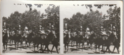 Romania 1932-Fotografie stereoscopica,10 Mai-Defilarea Ofiterilor Generali foto