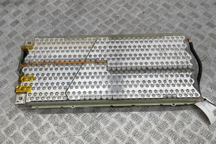 Baterie TESLA MODEL S 2016 OEM: Hatchback | 29049589