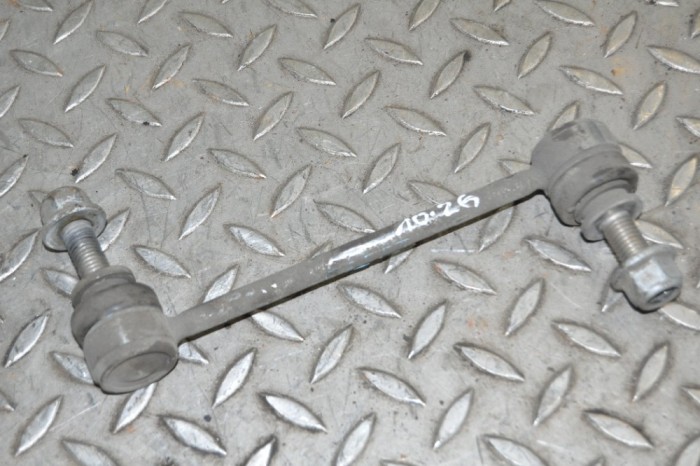 Bieleta stabilizatoare st&acirc;nga față LAND ROVER DISCOVERY V L462 2018 OEM: cpla-3b433-aa,cpla-3b439-aa 11178915