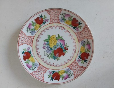Farfurie portelan chinezesc, vintage, anii 70, Made in China, decor cu fructe exotice, 18cm diametru x 2cm inaltime foto
