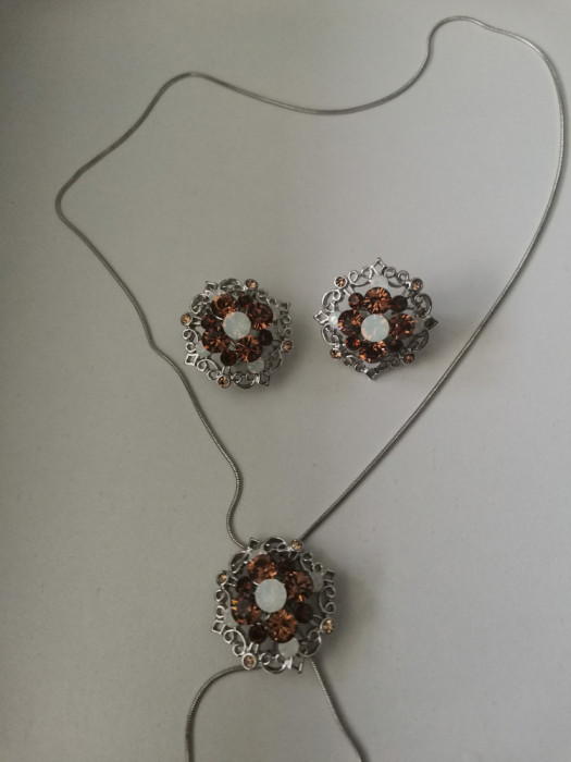 Set bijuterii dama(colier+cercei) inox placat cu Aur 18k
