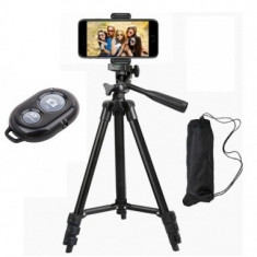 Trepied foto universal 102 cm ,filet 1 4 cu suport de telefon si telecomanda bluetooth - Negru