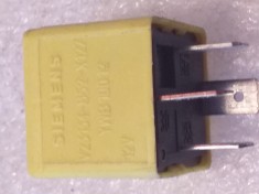 Releu 12V YWB10012 SIEMENS V23134-B52-X127 ROVER . Nou si original SIEMENS