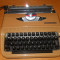 Masina de scris portabila Privileg 270