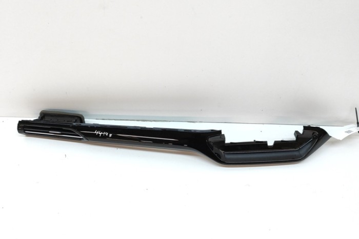 nerasta VW ID.4 E21 2022 OEM: 11C858415AA 24833202