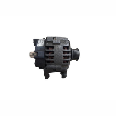 Alternator Seat Arosa (6h), 1999-06.2004; Cordoba (6k), 06.1999-10.2002; Inca (6k9), 2000-2003, Skoda Octavia (1u2), 1999-2001; Vw Caddy 2 2000-2004; foto