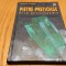 PIETRE PRETIOASE - Mica Enciclopedie - Rudolf Dud`a, Lubos Rejl - 2001, 191 p.