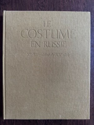 Le Costume en Russie foto