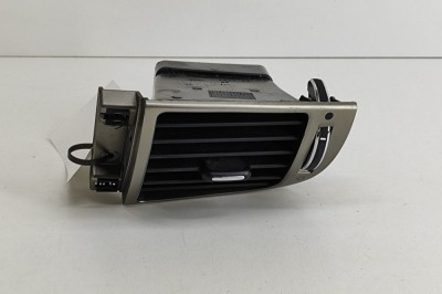 Gura de ventilație planșa de bord JAGUAR XK Coupe X150 2011 OEM: 6W83-19C696-CF,6W83-19C696-AB | 25702415 foto