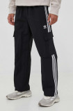 Adidas Originals pantaloni de trening culoarea negru, cu model