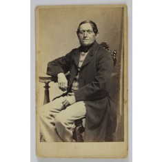 FOTOGRAFIE C.D.V. , STUDIO ADOLF MEISTER , BAUTZEN , DOMN CU REDINGOTA , SFARSITUL SEC. XIX