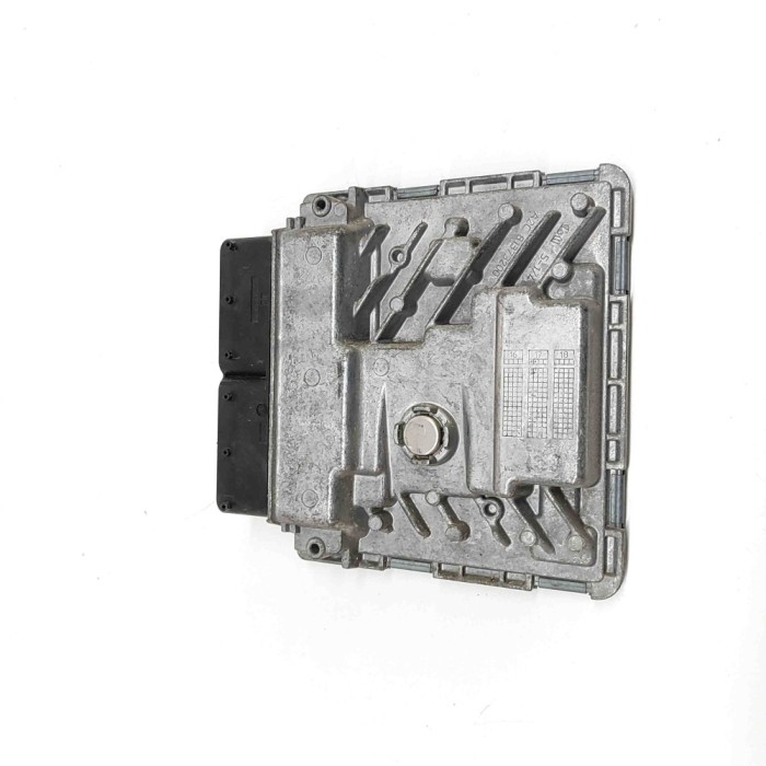 Unitate de control motor VW GOLF VII 5G1, BQ1, BE1, BE2 2018 OEM: 06K907425J,5WA18010 29402231