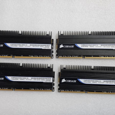 Kit Memorie RAM Corsair Dominator 32GB (4x8GB) DDR3 1600MHz - poze reale