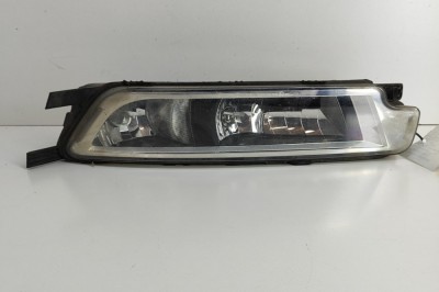 Proiector ceață dreapta față VW PASSAT B8 3G2 2015 OEM: 3G0941662E 28527125 foto