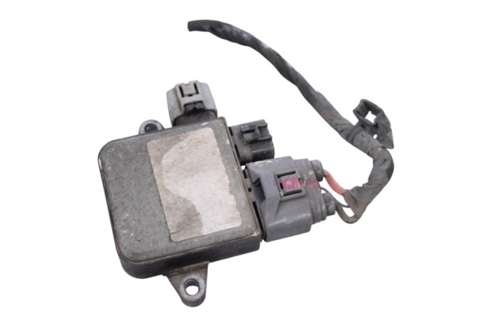 Releu ventilator de răcire TESLA MODEL S 2016 28246802