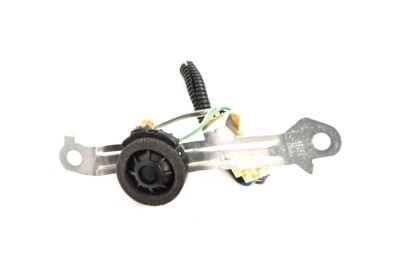Difuzor ușă st&amp;acirc;nga față LEXUS GS III GRS19_, UZS19_, URS19_ 2009 OEM: 86180-30A70 13282802 foto