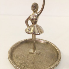 *Suport vintage pt inele, bijuterii, tavita cu figurina balerina, metal, 9x8cm