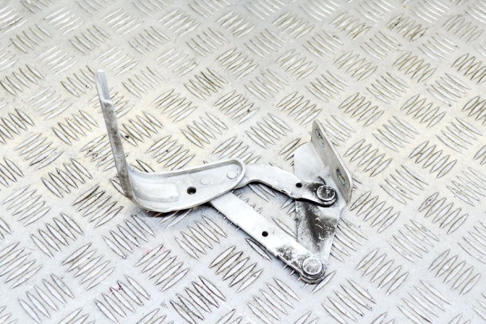 Balama capota dreapta față RENAULT MASTER II Furgon FD 2006 12898818