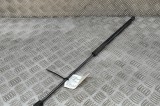 Amortizor capota st&acirc;nga față VW TOUAREG 7P5 2015 OEM: 7P6823359 30358145
