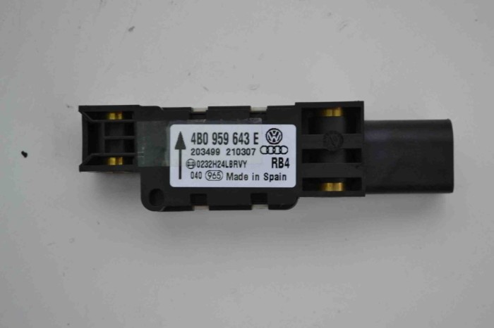 Senzor de impact lateral dreapta VW PHAETON 3D_ 2008 OEM: 4B0959643E | 2360734