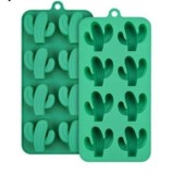Forma din silicon pentru biscuiti, model cactsu, 8 alveole, diverse culori,20x10 cm