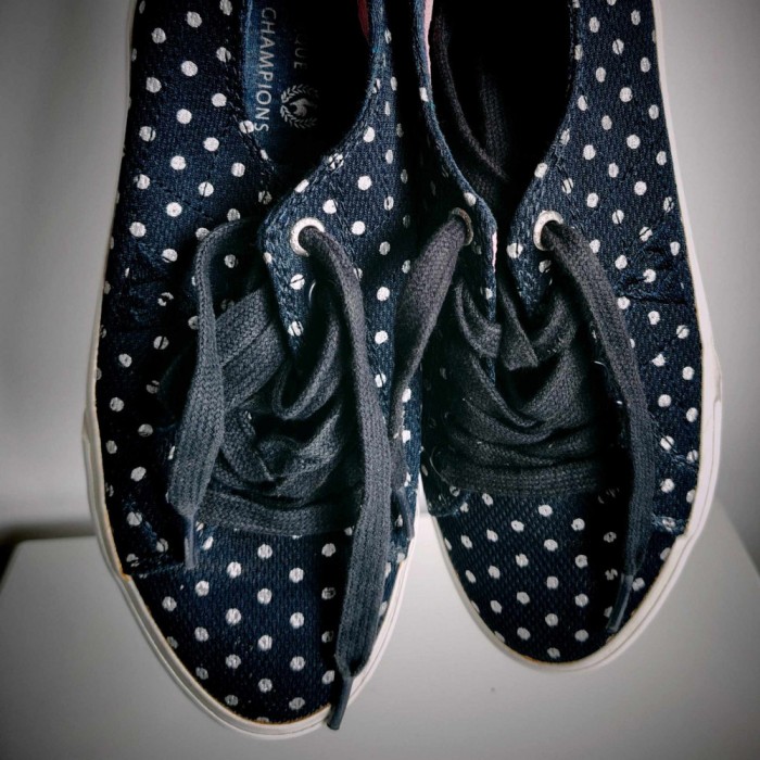 Le Coq Sportif &ndash; Adidasi cu Buline Albe &ndash; Marimea 35