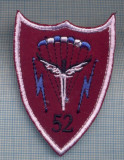 AX 1228 EMBLEMA AVIATIE-PARASUTISTI-ESCADRILA 52 ?-BAZA 52 ?-PENTRU COLECTIONARI