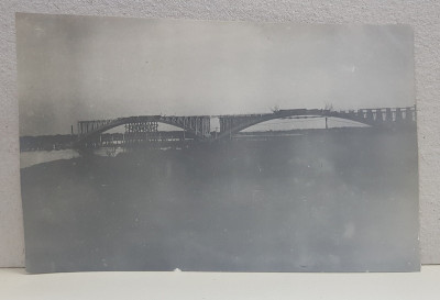IZBICENI - POD IN CONSTRUCTIE PESTE RAUL OLT , FOTOGRAFIE MONOCROMA, DATATA PE VERSO 1914 foto