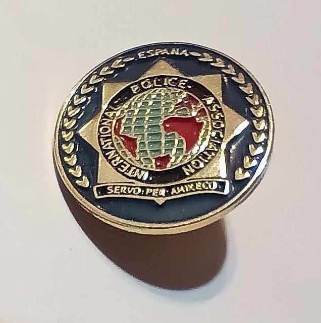 Insigna pin - InterPol Spania