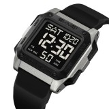 Ceas Digital Bărbați SKMEI 2454 Titan &ndash; Funcții Multiple, Design Army, Cronometru, Alarmă, Rezistent la Apă 5ATM
