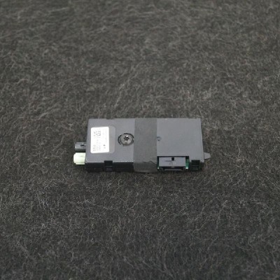 Amplificator de antena BMW 3 F30, F80 2012 OEM: 9231178 2937912 foto