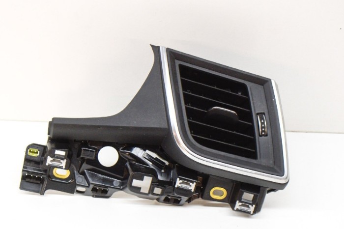 Gura de ventilație planșa de bord AUDI Q5 FY 2017 OEM: 80C820902 11519269