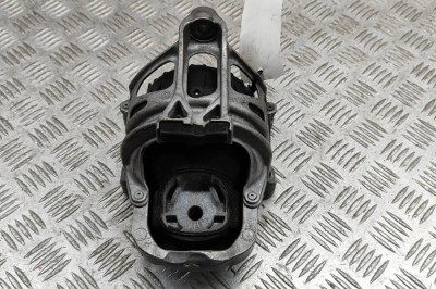 Suport motor dreapta AUDI Q7 4M 2016 OEM: 4M0199372C | 32045262 foto