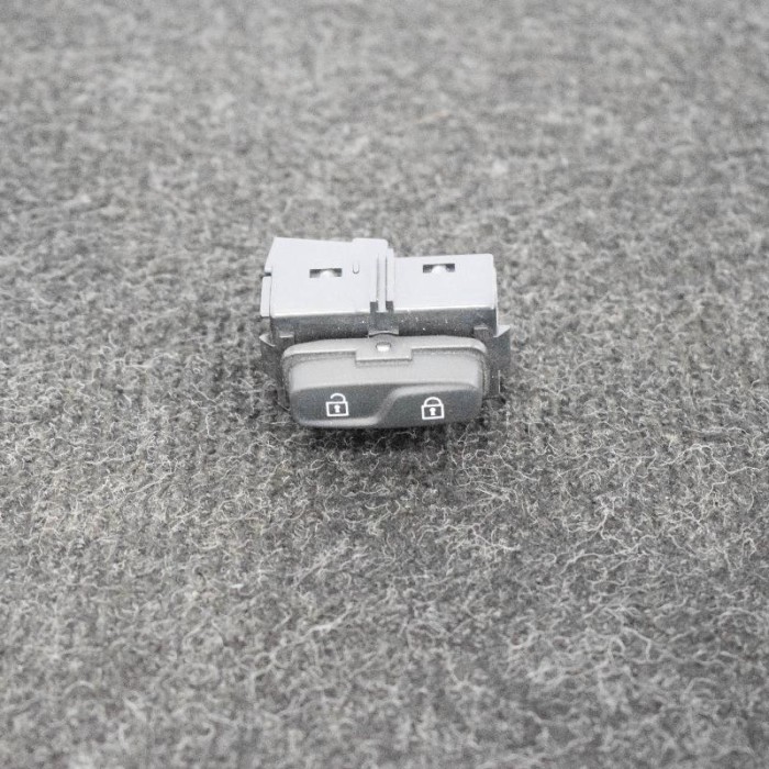 Comutator VOLVO V70 III BW 2015 OEM: 31343099 4170136