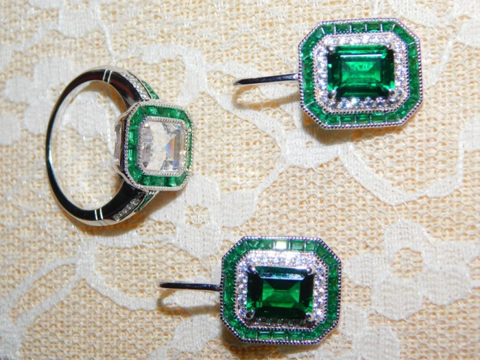 Set nou spectaculos Italia , argint , smaralde , safire