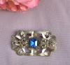 BROSA VINTAGE DIN METAL, CU DECOR CENTRAL, INSPIRATIE ART DECO