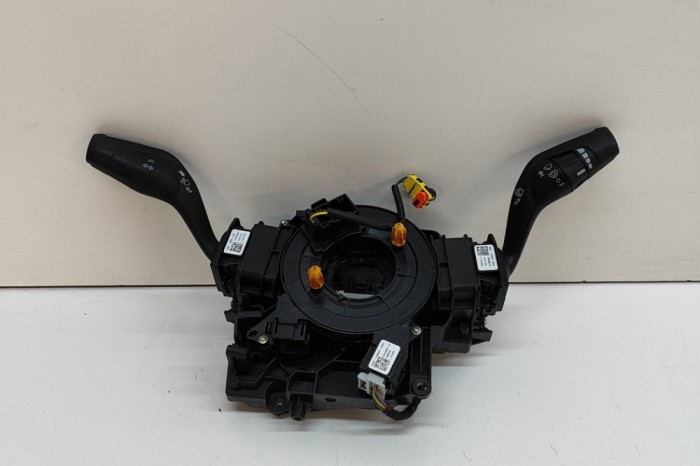 Maneta semnalizare ștergătoare FORD RANGER TKE 2016 OEM: DG9T-14B522-NM3JA6,EG9T-13335-EAW,DG9T-17A553-BFW,EG9T-14A664-CBW 31282225