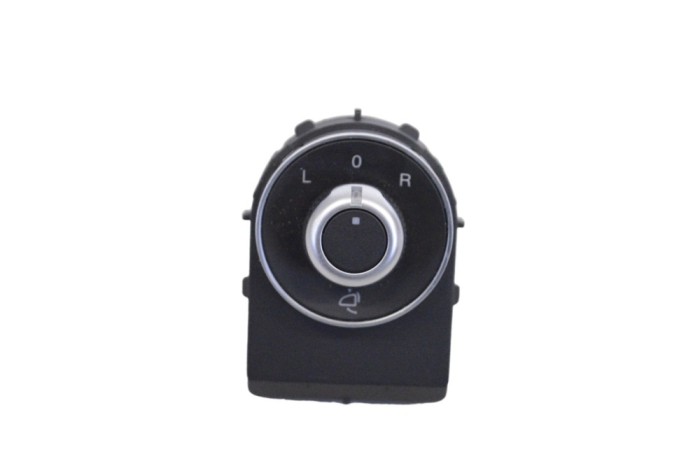 Comutator de reglare oglinda ALFA ROMEO GIULIA 952_ 2017 OEM: 01561181990 | 23486017