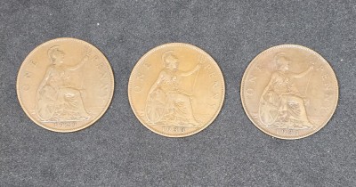 One Penny 1929 + 1930 + 1931 foto