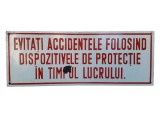Tablă emailată protecția muncii &ndash; Evitați accidentele folosind dispozitivele de protecție &icirc;n timpul lucrului &ndash; Rom&acirc;nia comunistă