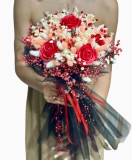 Buchet nasa cu flori naturale uscate si trandafiri , personalizabil cromatic