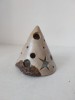 Obiect ceramic decorativ, forma de brad de Craciun, masca pentru lumanare, cca 11cm inaltime x 10.5cm diametru,