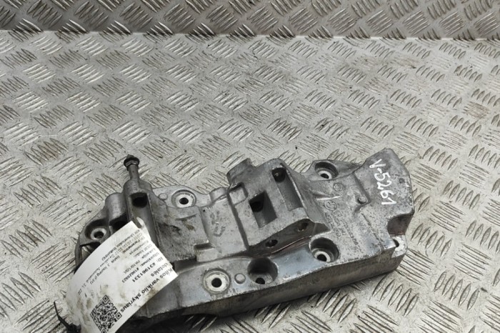 Suport alternator BMW 3 Touring F31 2017 OEM: 8506863 | 31961331