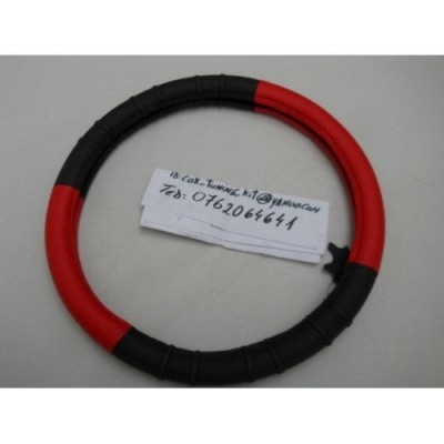 Husa volan din piele natrula rosu-negru foto