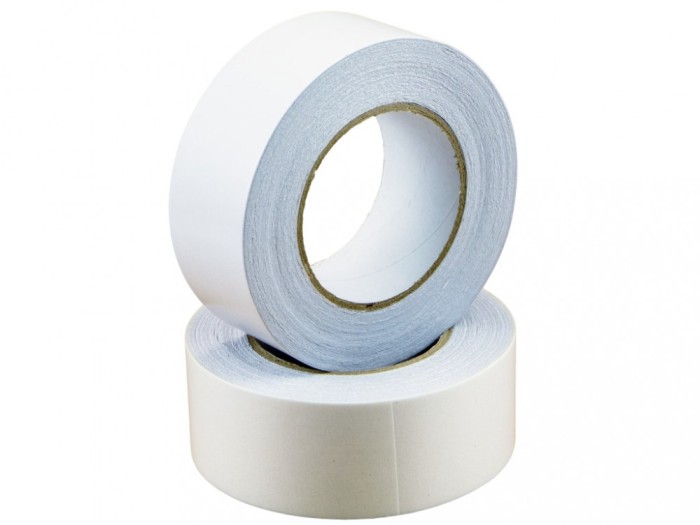 Banda dublu adeziva 50 mm x 50 m Forster