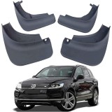 Cumpara ieftin Aparatori noroi dedicate VW TOUAREG 2011-2018 Cod: MUD1049 CH-2