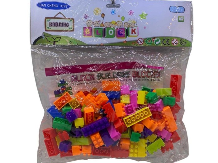 Jucarii de constructie cuburi