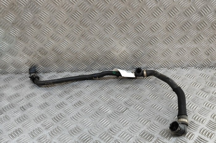 Furtun de lichid de răcire BMW X7 G07 2020 OEM: 8583379 31406859