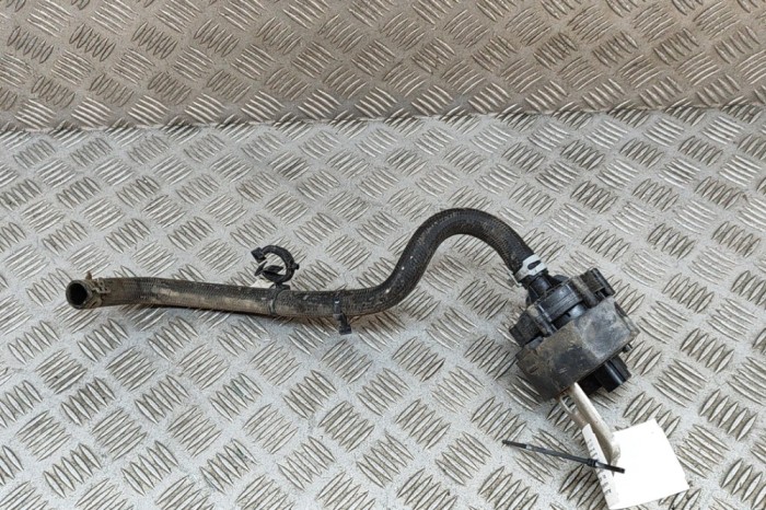 Pompa de apa auxiliara TESLA MODEL X 2017 OEM: 1037328-00-F 25805121